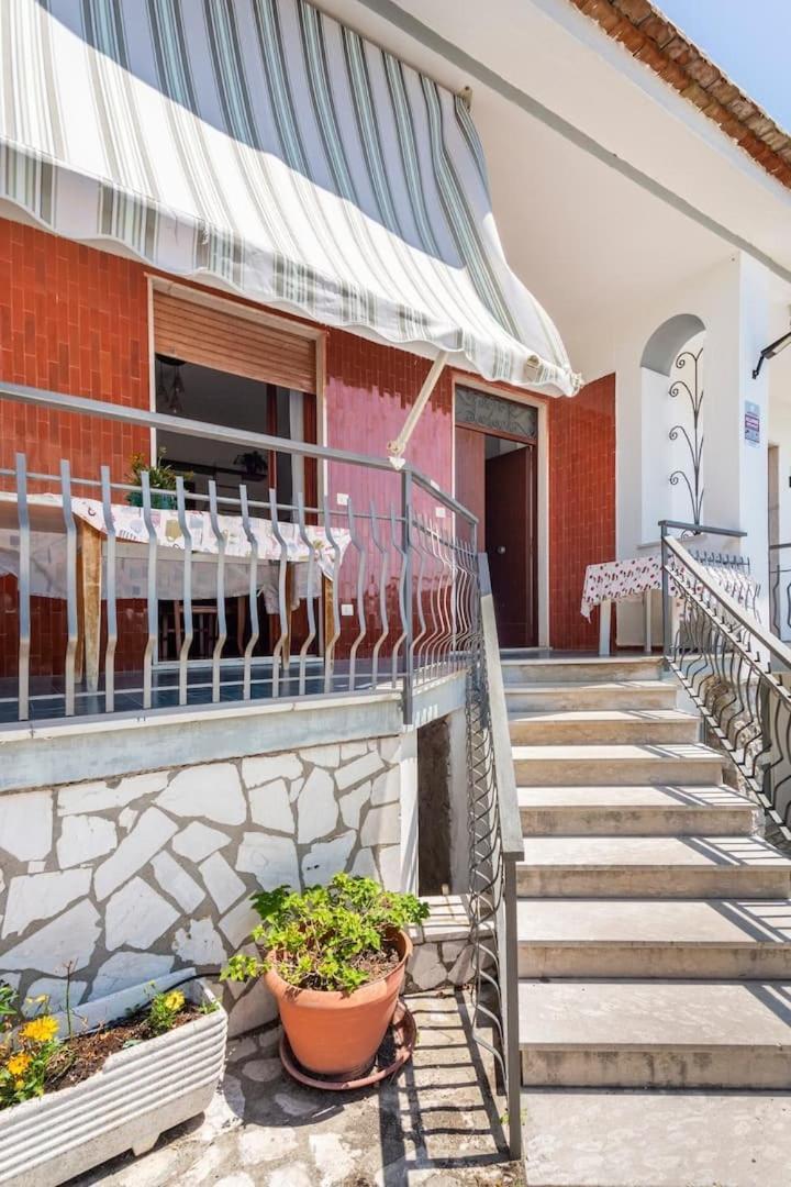 Guesthouseminturnoit Lucia Sparagna Exterior foto